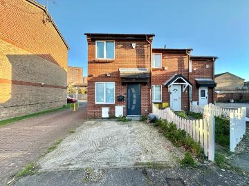 1 bedroom house for sale