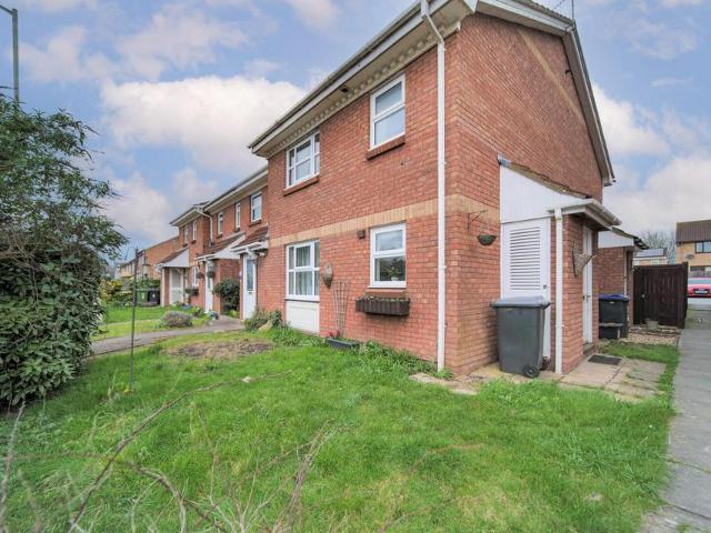 1 bedroom house for sale