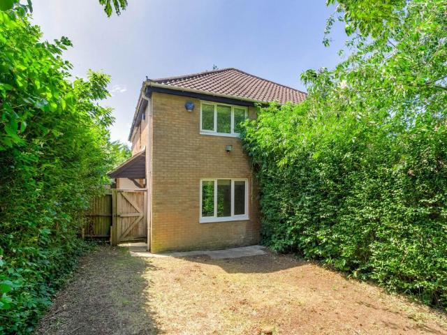 1 bedroom house for sale