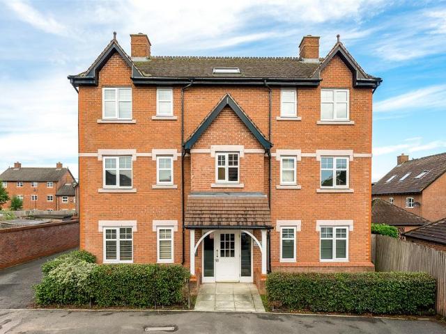 1 bedroom house for sale