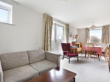 Furzedown, London, Greater London - Garden