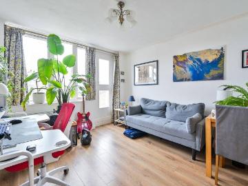 1 bedroom house for sale