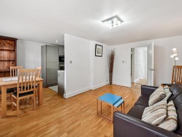 Eccleston Square, London, Greater London