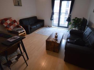 1 bedroom house for sale