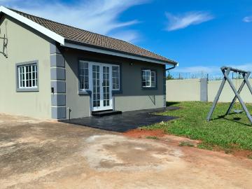 1 Bedroom House For Sale in Dunveria