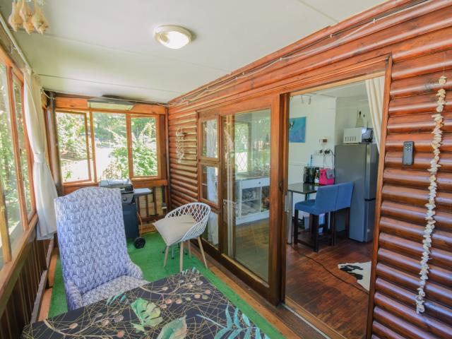 1 Bedroom House For Sale in Trafalgar