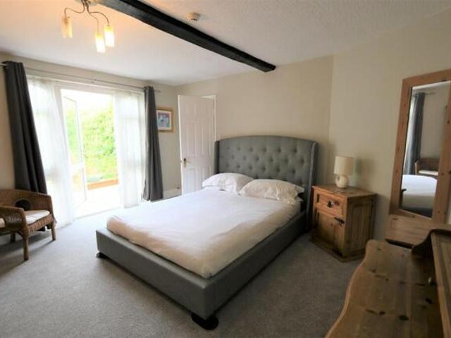 1 Bedroom House Kenilworth Warwickshire 103485709