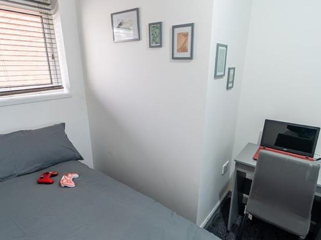 1 bedroom house in Birmingham