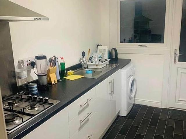 1 bedroom house in Glasgow
