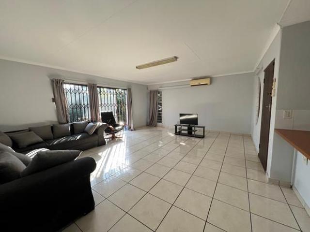 1 Bedroom House in Douglasdale