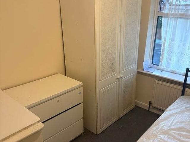 1 bedroom house in Dagenham