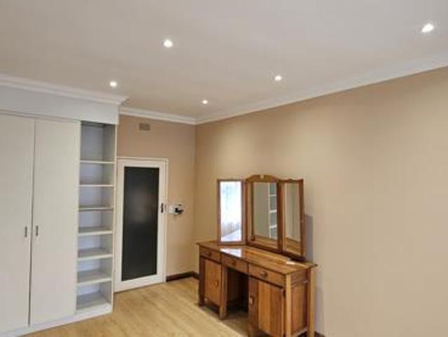 1 Bedroom House in Ferndale