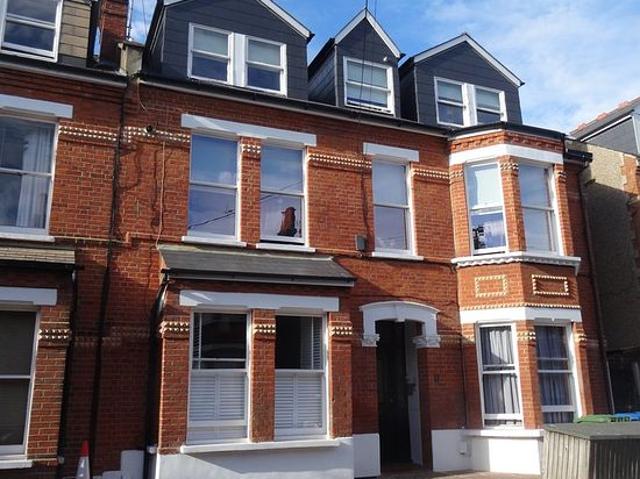 1 bedroom house in Kingston Upon Thames