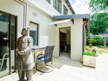 1 Bedroom House in Observatory