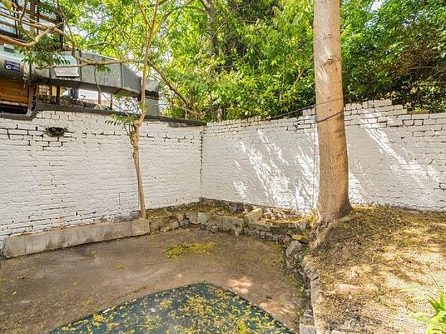 1 bedroom house in London