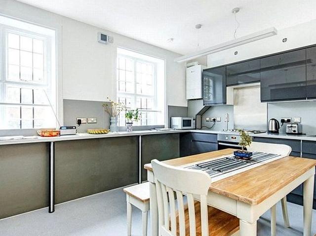 1 bedroom house in London
