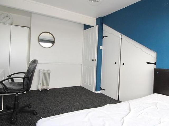 1 bedroom house in Leeds