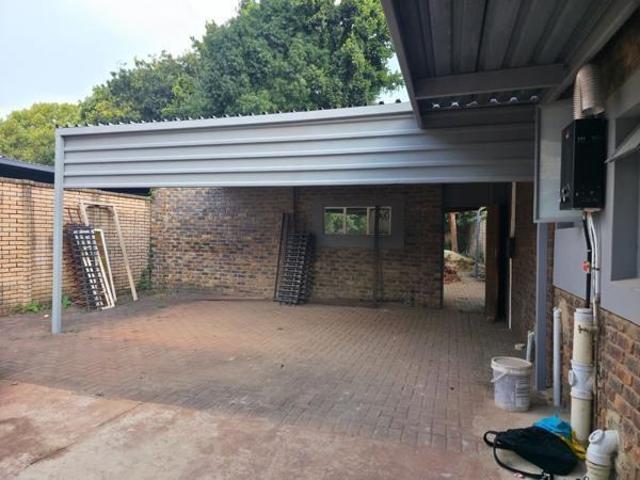 1 Bedroom House in Lyttelton Manor