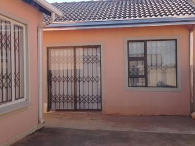 1 Bedroom House in Protea Glen