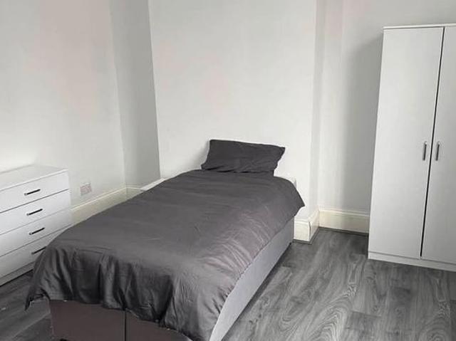 1 bedroom house in Walsall