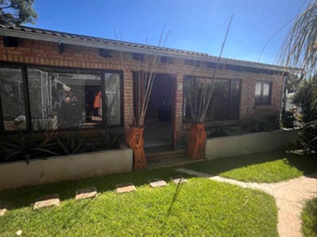 1 Bedroom House in Westdene