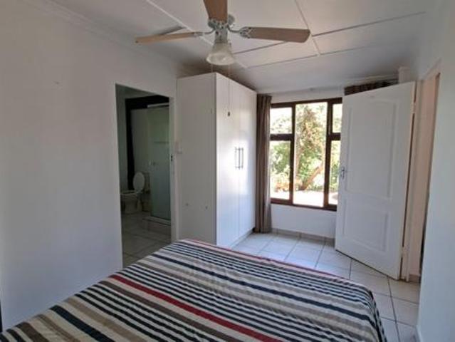 1 Bedroom House in Umtentweni