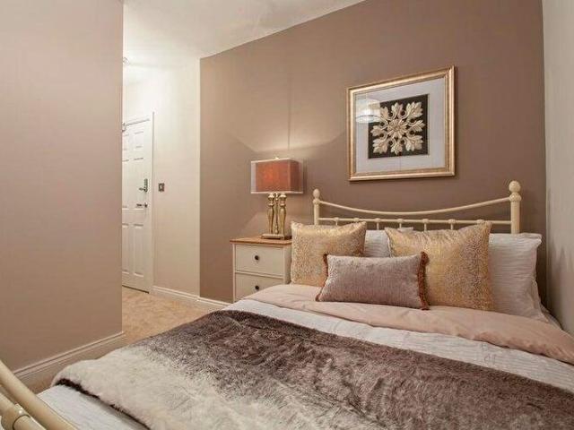 1 Bedroom House Of Multiple Occupation To Rent In Room Uttoxeter New Road, Derby, Derbyshire, DE22
