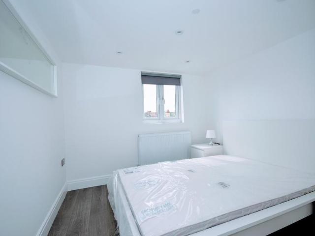 1 bedroom house of multiple occupation to rent