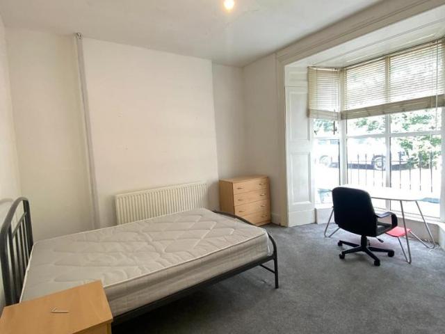 1 bedroom house of multiple occupation to rent