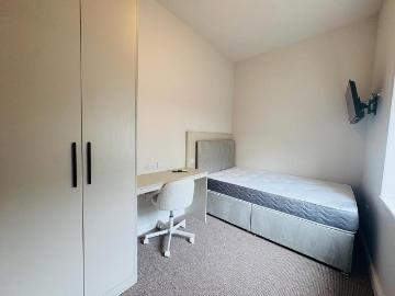 1 bedroom house of multiple occupation to rent