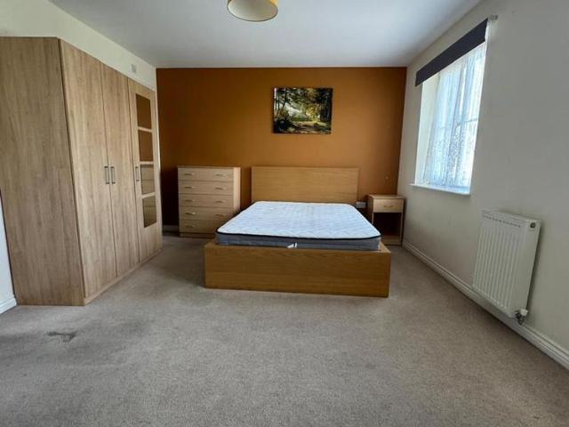 1 bedroom house of multiple occupation to rent