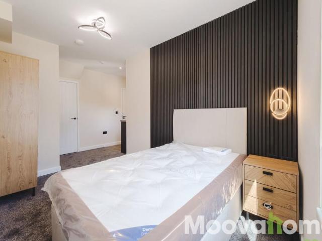 1 bedroom house of multiple occupation to rent