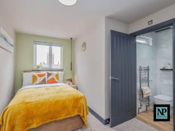 1 bedroom house of multiple occupation to rent