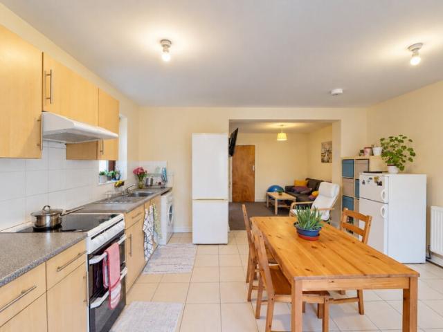 1 bedroom House of Multiple Occupation To Rent