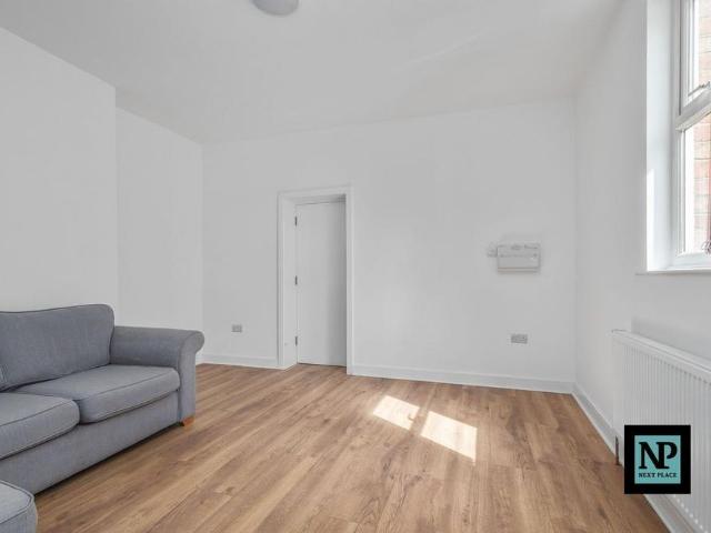 1 bedroom house of multiple occupation to rent