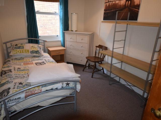 1 bedroom House of Multiple Occupation To Rent