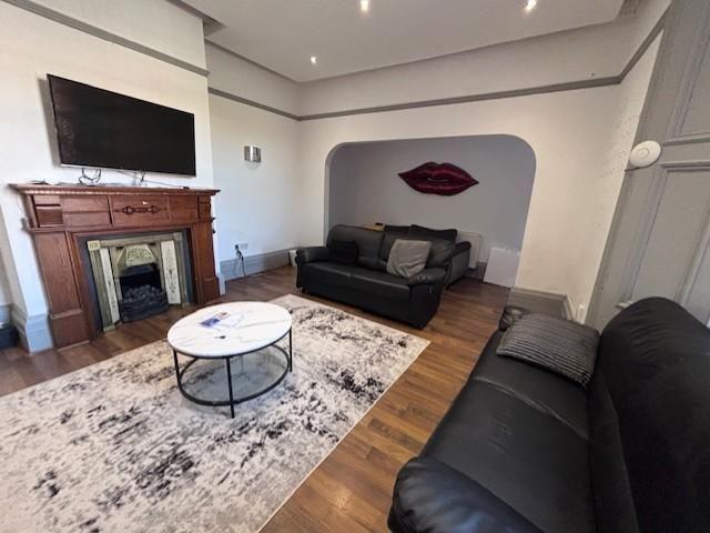 1 bedroom house of multiple occupation to rent