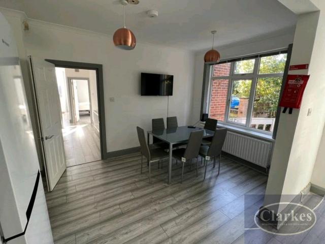 1 bedroom house of multiple occupation to rent