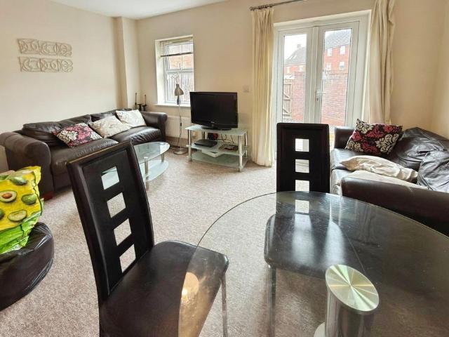 1 bedroom house of multiple occupation to rent