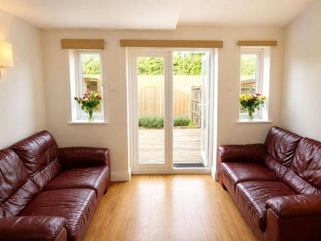 1 bedroom house of multiple occupation to rent