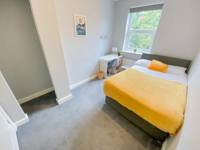 1 bedroom House of Multiple Occupation To Rent