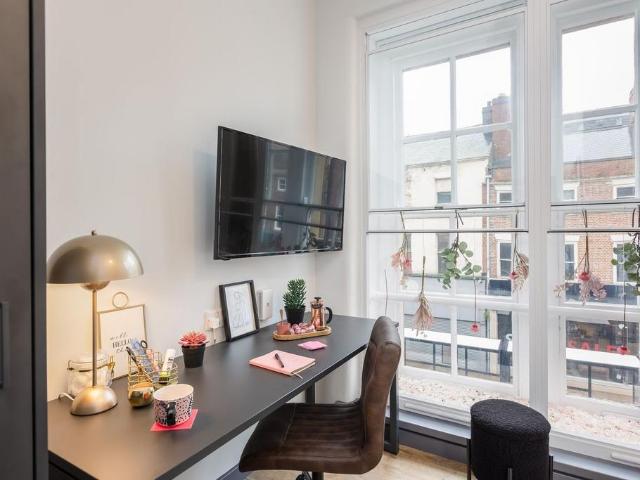 1 bedroom house of multiple occupation to rent