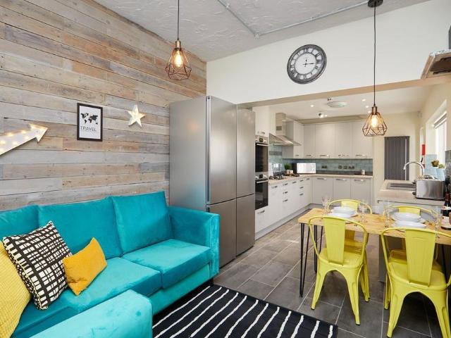1 bedroom house of multiple occupation to rent