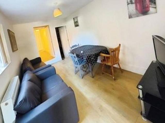 1 bedroom house of multiple occupation to rent