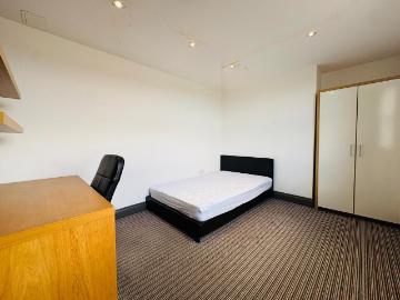 1 bedroom house of multiple occupation to rent