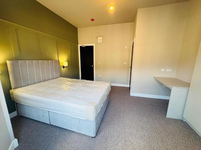 1 bedroom house of multiple occupation to rent
