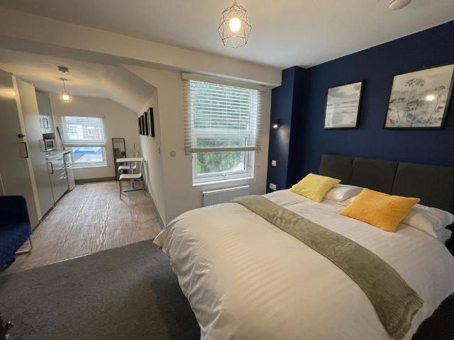1 bedroom house of multiple occupation to rent