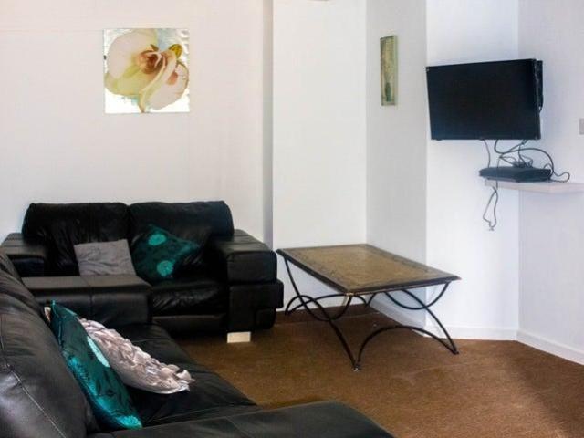1 bedroom house of multiple occupation to rent
