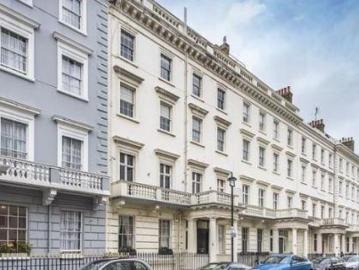 House for sale in Fruit and Vegetable Market SW8 London - Equipped kitchen