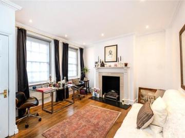 Mayfair, London, Greater London - Equipped kitchen